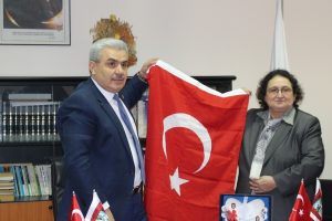 Bursa'da kadın şoförlere plaket