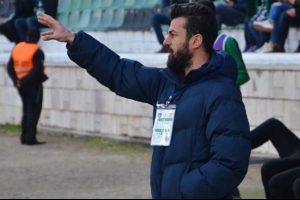 Ali Tandoğan istifadan vazgeçti