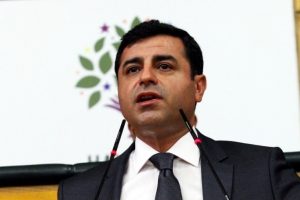 Demirtaş, SEGBİS yöntemi ile hakim karşısına çıktı