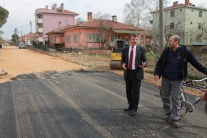 Bursa Yenişehir'de asfalt çalışmaları