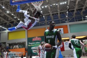 Eurocup çeyrek finalde ilk raund Muratbey Uşak'ın