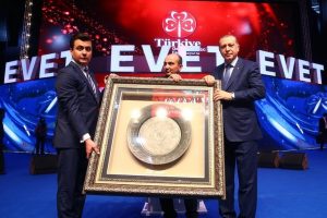 Erdoğan'dan Osman Gökçek'e övgü