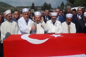 Lice şehidini uğurladı