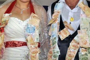 İmam nikahı kıydığı kadın takıları alıp kaçtı