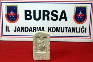 Bursa'da tarihi eser kaçakçıları kıskıvrak yakalandı