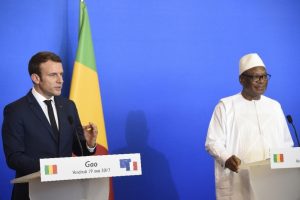 Macron'dan Mali'ye ziyaret