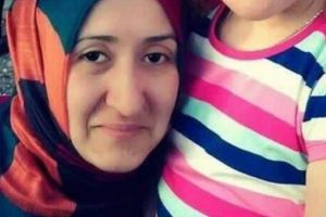 Gebze'de 35 yaşındaki kadın balon şişirirken öldü