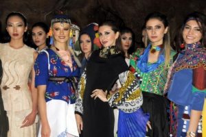 Ballıca Mağarası'nda defile