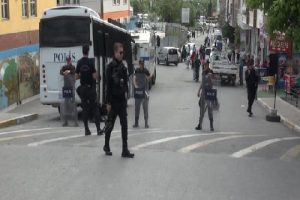 Taciz iddiası sonrası okul çevresinde polis önlemi