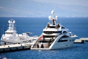 9'u da Bodrum'dan yakıt aldı! İçleri görenleri şaşırtıyor
