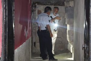 1.5 metrelik arsa için baba oğlu öldürdüler