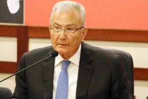 Deniz Baykal yürüyüşte neden yok?