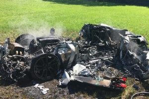 Ferrari'sini aldıktan 1 saat sonra bu hale getirdi!