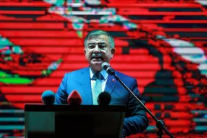 ''Bizim dönemimizde en çok yatırım öğretmene yapıldı''