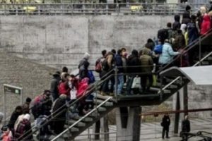 Afganlılara hakaret eden İsveçli'ye hapis