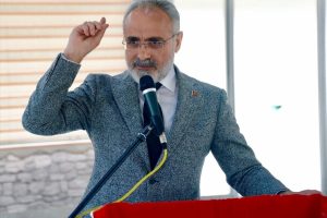 Yalçın Topçu'dan yerli ve milli davet