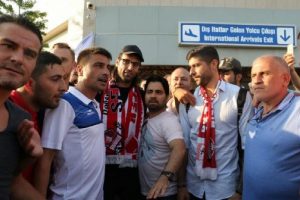 Samsunspor'un Yunan oyuncuları coşkuyla karşılandı