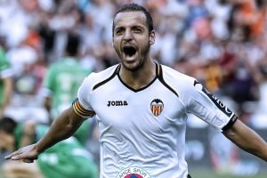 Fenerbahçe Soldado ile imzaladı