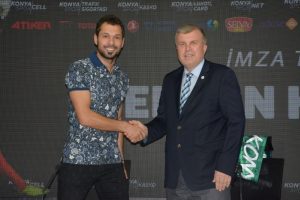 Atiker Konyaspor, Serkan Kırıntılı ile sözleşme yeniledi