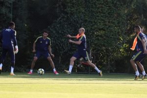 Fenerbahçe, Göztepe sınavına hazır