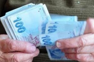 Emekliye yılda 2 maaş ikramiye