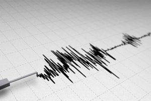 Ege'de korkutan deprem
