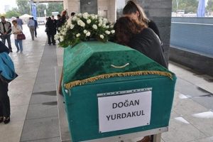 Gazeteci Yurdakul'a son veda