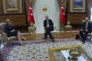 İngiltere İçişleri Bakanı Beştepe'de