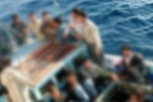Tekne alabora oldu: 53 ölü