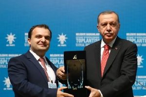 Erdoğan'ın ödüllendirdiği FETÖ üyeliğinden yargılanan başkan konuştu
