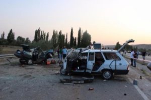 Feci kaza: 1 ölü, 3 yaralı