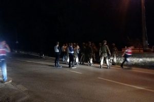 Bursa'da sabıkalı hırsız 2 polis memurunu yaraladı