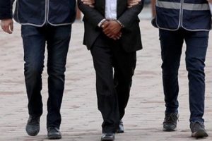 Eski istihbaratçıya FETÖ üyeliğinden hapis
