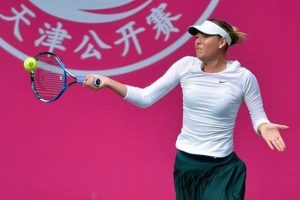 Sharapova çeyrek finalde