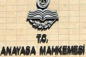 AYM'den Türkiye Kürdistan Demokrat Partisi'ne 1 ay süre