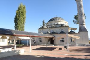 Bursa'da Çardak Camii yeniden hizmete girdi