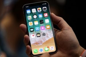 iPhone X'in yeni özelliği keşfedildi