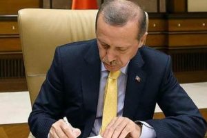 Erdoğan, Ege Üniversitesine rektör atadı