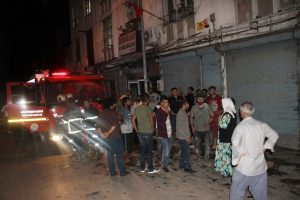 İmalathanede yangın: 3'ü ağır 4 yaralı