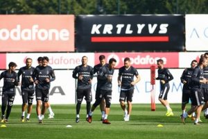 Beşiktaş, Başakşehir maçının hazırlıklarını sürdürüyor