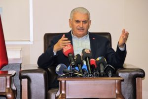 Başbakan Yıldırım Gazeteciler Günü'nü unutmadı