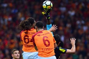 Galatasaray 4 hafta sonra puan kaybetti