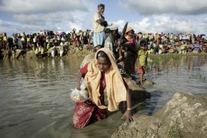 Bangladeş'e sığınan Müslümanlarının sayısı 600 bini aştı