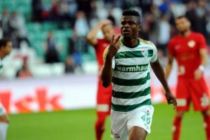 Bursaspor'da Mikel Agu 1 ay yok