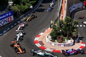 Formula 1'de silahlı soygun şoku!