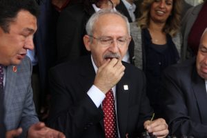 Kılıçdaroğlu Bursa'da konuştu: ''Bir toplumun geleceği çocuklara vereceği eğitime bağlıdır''