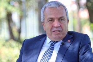 CHP Bursa İl Başkanı Özdemir: Önce 'insan' sonra da Başbakan Yardımcısı olmaya davet ediyorum
