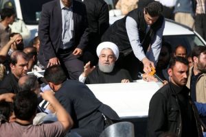 Ruhani deprem bölgesine gitti