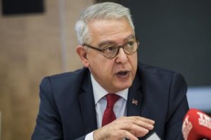 'Bakü-Tiflis-Kars Demiryolu projesi bölgesel barışa katkı sağlayacak'