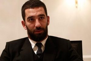 Arda Turan'dan kardeşine lüks jest!